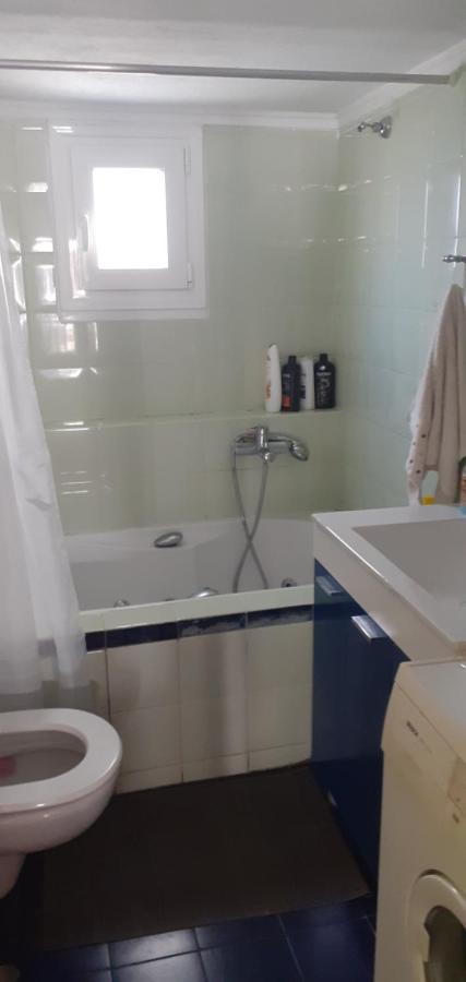 Cozy Penthouse Next To Metro Station Apartment Thessaloníki Ngoại thất bức ảnh
